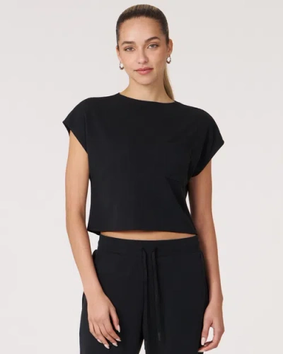 Rebody Active Retreat Pocket Waffle Tee In Black