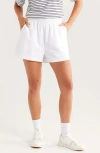 Recess Pickleball X Zella Courtside French Terry Shorts In White