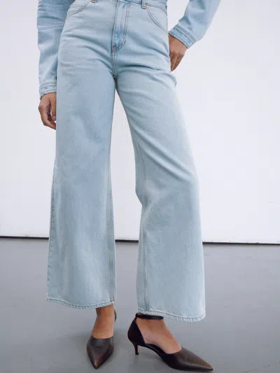 Recto Women Vintage Washing Regular Fit Denim Pants In Light Blue