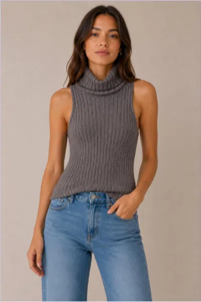 Red Haute Wide Rib Mock Neck Sweater In H Grey In Gray