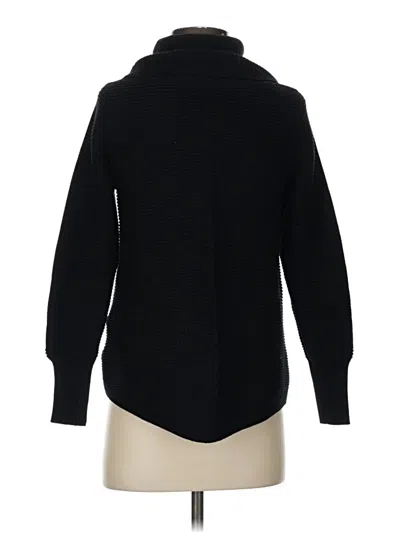 Pre-owned Red Turtleneck Sweater In Black