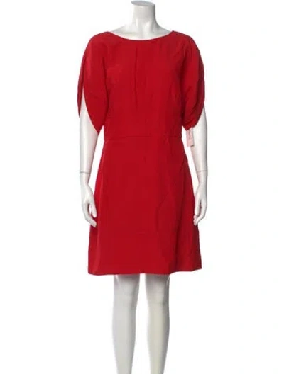 Pre-owned Red Valentino Bateau Neckline Knee-length Dress In Red