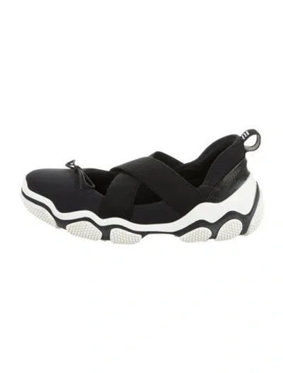 Pre-owned Red Valentino Eel Skin Colorblock Pattern Athletic Sneakers In Black