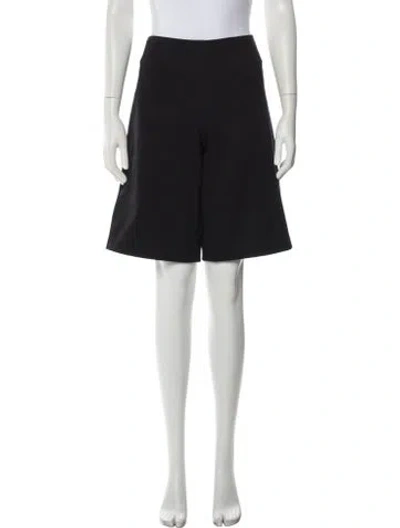 Pre-owned Red Valentino Knee-length Shorts In Black