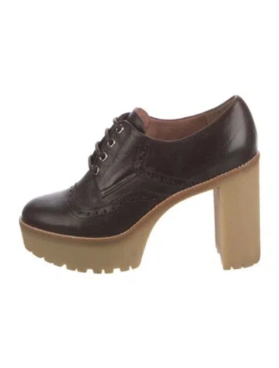 Pre-owned Red Valentino Leather Pumps In Brown