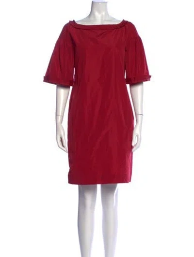 Pre-owned Red Valentino Off-the-shoulder Knee-length Dress In Pink