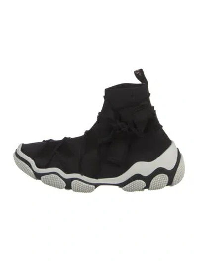 Pre-owned Red Valentino Sneakers In Black