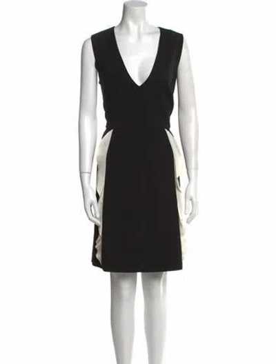 Pre-owned Red Valentino V-neck Knee-length Dress In Black