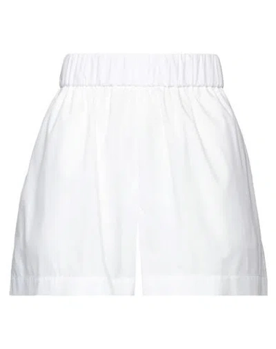 Red Valentino Woman Shorts & Bermuda Shorts White Size 2 Cotton, Polyester