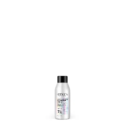 Redken Acidic Bonding Concentrate Bonding Shampoo In White