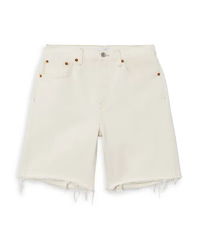 Re/done 90s Comfy Mid Rise Jean Shorts In Crema In White