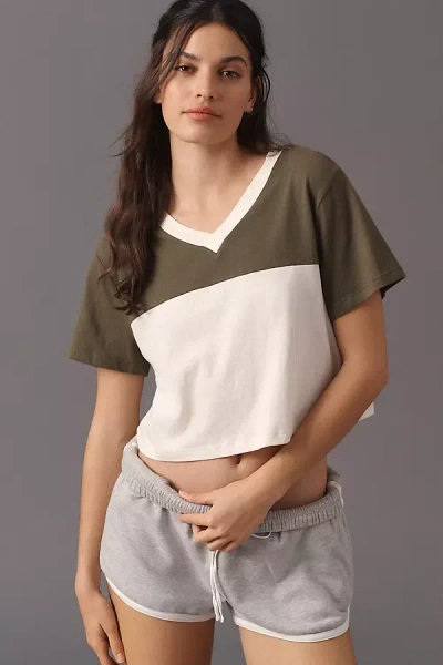 Re/done Cotton V-neck Crop Tee In Green