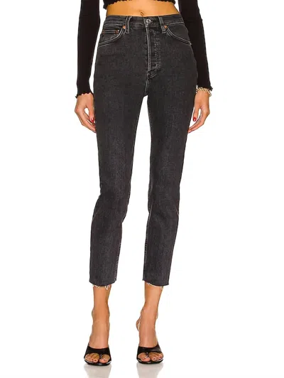 Re/done Women's High Rise Ankle Crop Jeans In Stoned Noir In Black