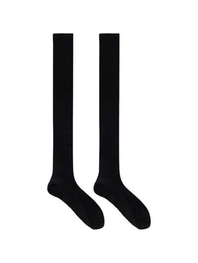 Redv Ribbed Socks In Black