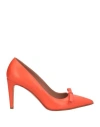 Redv Red(v) Woman Pumps Orange Size 7 Soft Leather