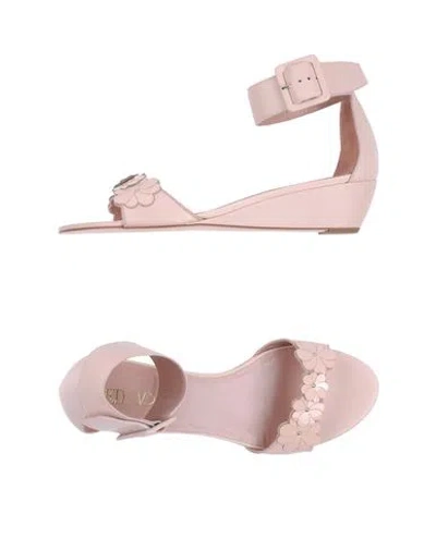 Redv Red(v) Woman Wedge Pink Size 6 Soft Leather