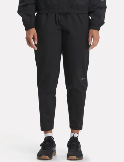 Reebok Active Collective Skystretch Woven Pant In Black