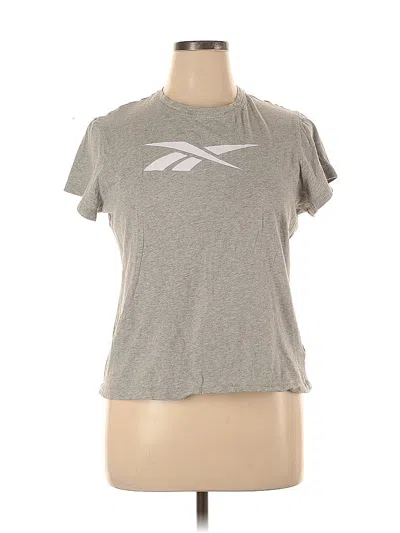 Pre-owned Reebok Active T-shirt