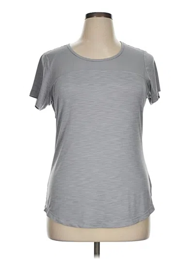 Pre-owned Reebok Active T-shirt In Gray
