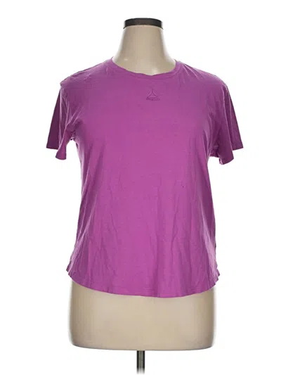 Pre-owned Reebok Active T-shirt In Purple