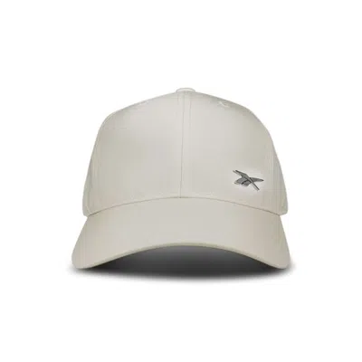 Reebok Badge Cap In Neutral
