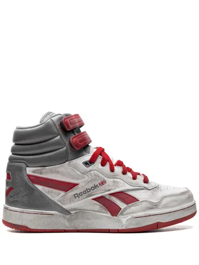 Reebok Bb 4000 Ii "alien: Romulus" Sneakers In Fog/grey/red