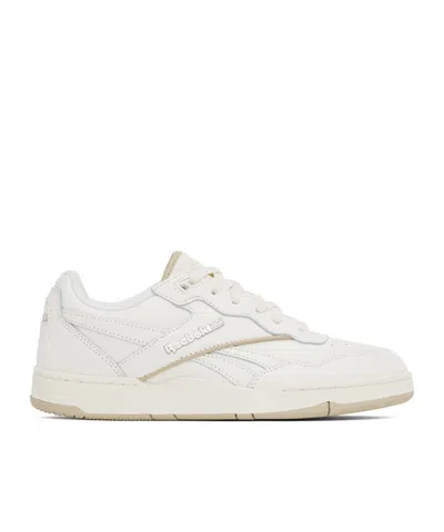 Reebok Bb 4000 Ii Basketball Sneakers In Chalk/classic Beige