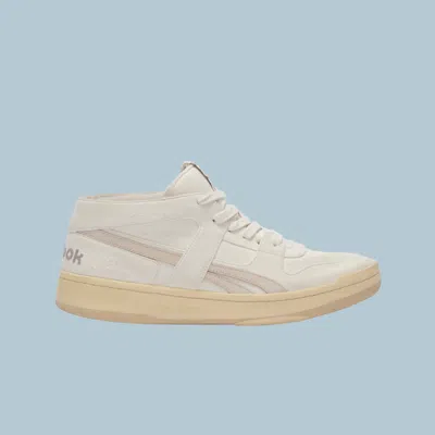 Reebok Bb5600 Cut Sneakers In White