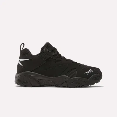 Reebok Brutus Low Shoes In Black