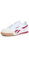 Reebok Campio Xt Sneakers White/veryberry/y2 In White/veryberry/y2