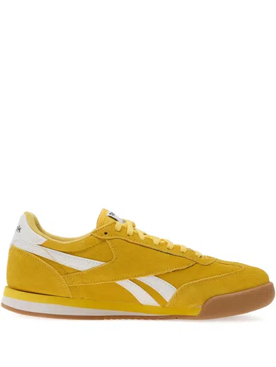 Reebok Campio Xt Sneakers In Yellow