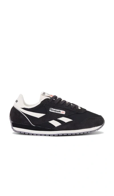REEBOK CLASSIC AZ