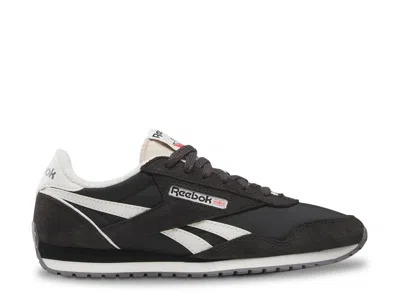Reebok Classic Az Sneaker In Black