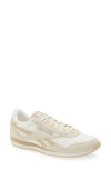 Reebok Classic Az Sneaker In White