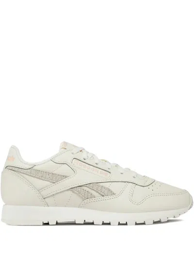 Reebok Classic Leather "chalk" Sneakers In White