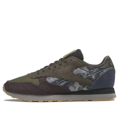 Reebok Classic Leather 'recreational Activities' In Green
