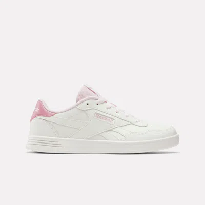 Reebok Court Advance In Chalk/frosted Berry M In White