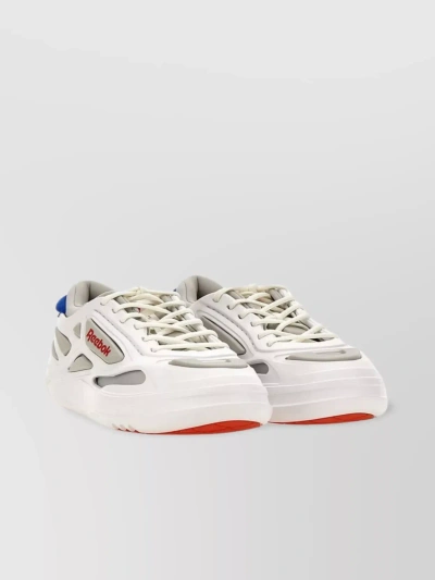 Reebok Cut-out Club Trainers With Reinforced Toe In Bianco