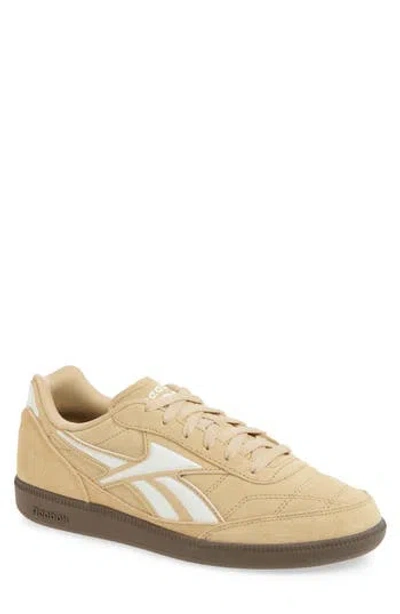 Reebok Finale Sneaker In Nude