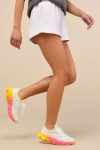 Reebok Floatzig 1 Chalk And Atomic Pink Mesh Sneakers In White