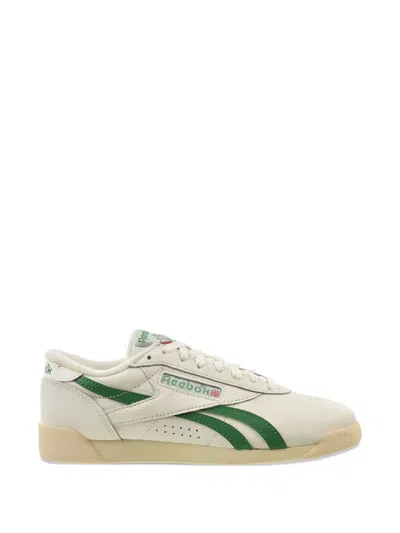 Reebok Freestyle Lo Shoes Sneakers In Neutral