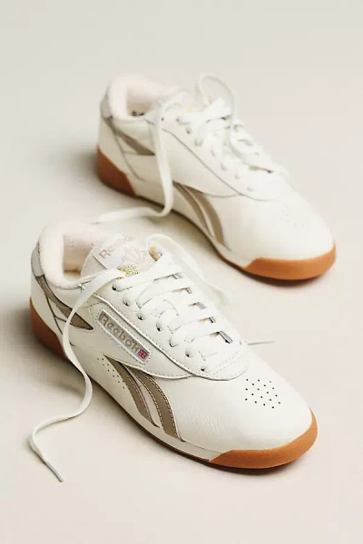 Reebok Freestyle Lo Sneakers In White