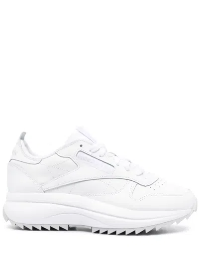 Reebok Logo-patch Low-top Sneakers In White