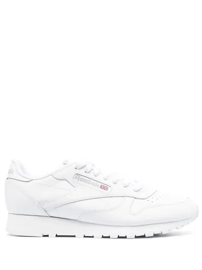 Reebok Logo-tag Low-top Sneakers In White