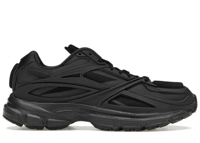 Pre-owned Reebok Men's  Remier Road Sneakers In Black