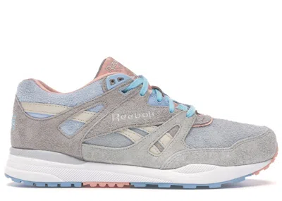 Pre-owned Reebok Men's  Ventilator End Husky Sneakers In Snowy Grey/baseball Grey/medium Grey Heather