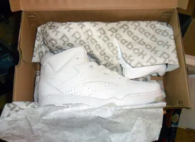Pre-owned Reebok Old Stock  Bb4600 Mid Basketball Size 11.5 Rare Brand In White