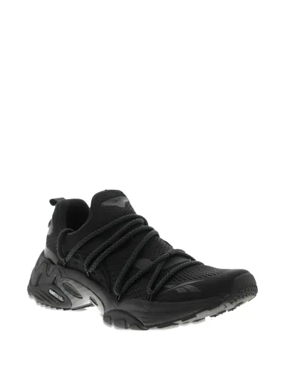 Reebok Trideca 200 Sneakers In Black