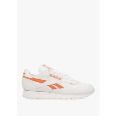 Reebok Womens Classic Leather Trainers In Chalk/terracotta In White