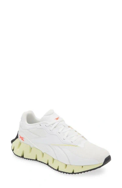 Reebok Zig Dynamica 4 Running Shoe In White